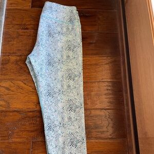 J.McLaughlin leggings